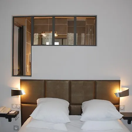 Restaurant Le Dauphin Et Le Du Prieuré 3* Caen