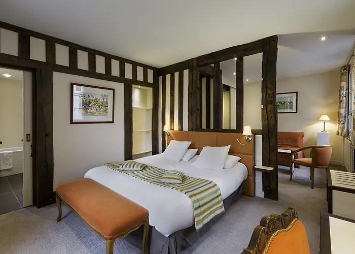 Logis Restaurant Le Dauphin Et Le Du Prieure 3* Caen